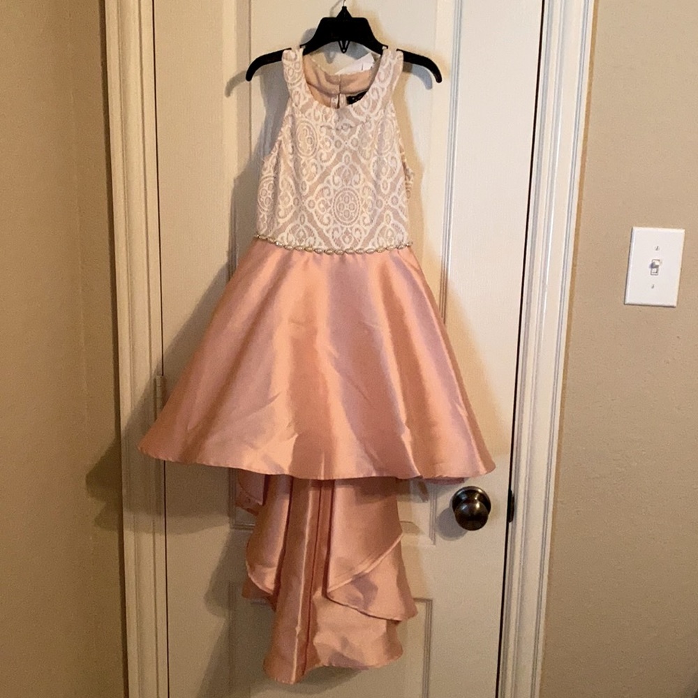 Girls nude/white high-Lo formal dress